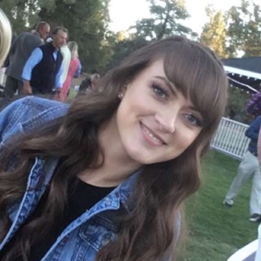 Meet your Posher, Amanda